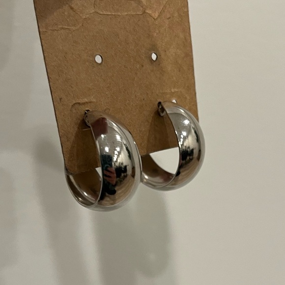 Vintage Silver-Tone Wide Hoop Earrings - Picture 2 of 5